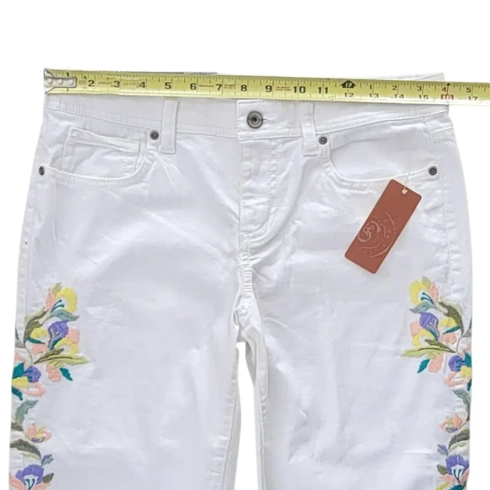 Embroidered Boho Crisp White Denim Cropped Jeans Modern Fit NEW NWT
